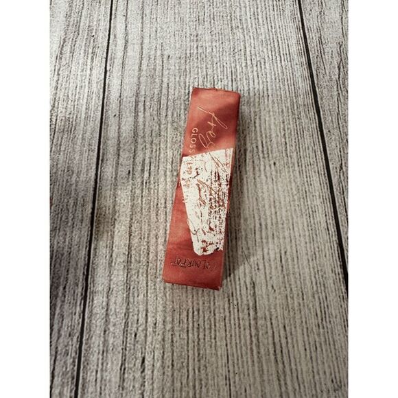 Colourpop Fresh Kiss Glossy Lip Stain in Twice Shy; New damaged box - Picture 8 of 9